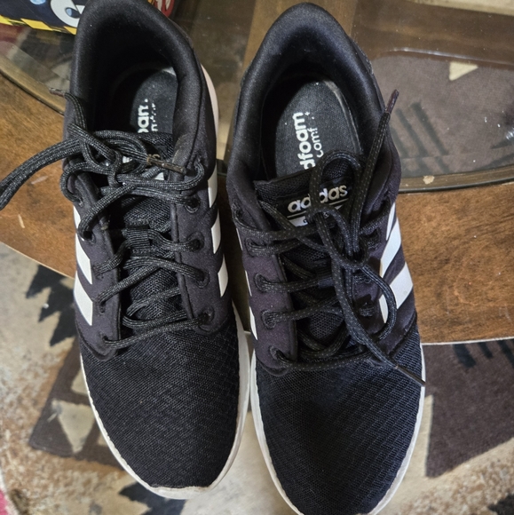 adidas Shoes - Adidas tennis  women shoes 7.5 excellent shape- Used couple times